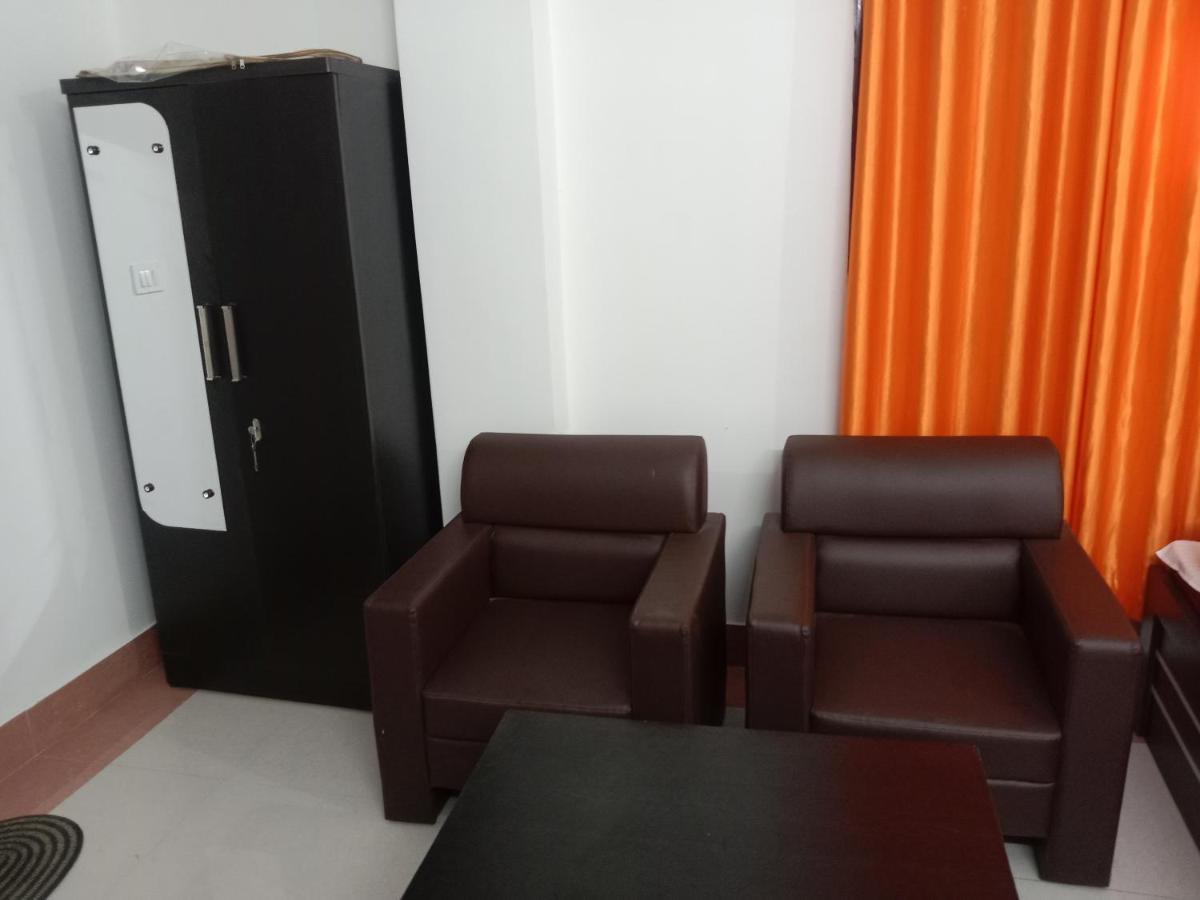 Niroda Guest House Γουβαχάτι Εξωτερικό φωτογραφία